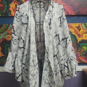 Coco + Carmen ~ Sz OSFA ~ Open Front Cardigan / Over Shirt ~ Excellent Condition